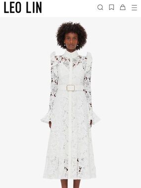 Leo Lin Aliyah
Lace Butterfly Sleeve Midi Dress